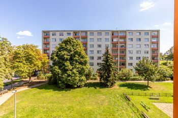 Prodej bytu 2+1 v osobním vlastnictví 53 m², Praha 6 - Vokovice