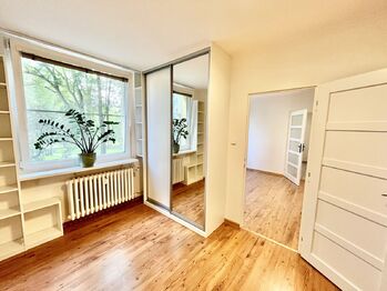 Prodej bytu 3+1 v osobním vlastnictví 68 m², Praha 8 - Kobylisy