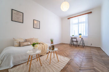 Prodej bytu 3+1 v osobním vlastnictví 77 m², Praha 4 - Háje