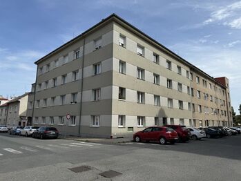 Pronájem bytu 2+1 v osobním vlastnictví 57 m², Kladno