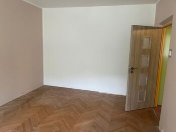 Prodej bytu 1+1 v družstevním vlastnictví 37 m², Vsetín