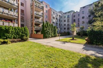 Pronájem bytu 1+kk v osobním vlastnictví 36 m², Praha 6 - Dejvice