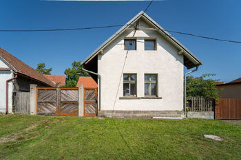 Prodej domu 88 m², Chleby