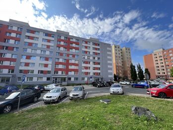 Pronájem bytu 1+kk v osobním vlastnictví 32 m², Kladno