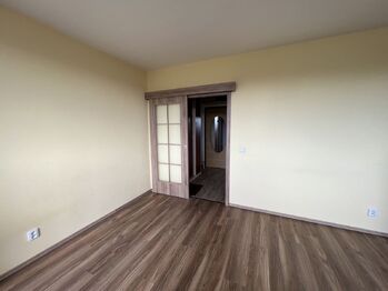 Pronájem bytu 1+kk v osobním vlastnictví 38 m², Kladno