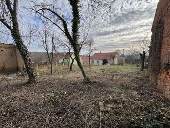 Prodej pozemku 560 m², Žeravice