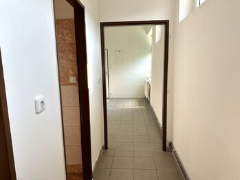 Pronájem obchodních prostor 119 m², Český Krumlov