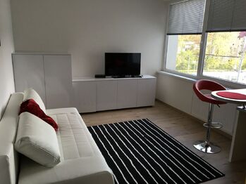 Pronájem bytu 1+kk v osobním vlastnictví 22 m², Praha 10 - Hostivař