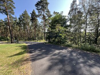 Prodej pozemku 1647 m², Hamr na Jezeře