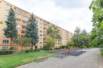 Prodej bytu 2+1 v družstevním vlastnictví 56 m², Praha 6 - Vokovice