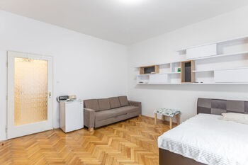 Prodej bytu 1+kk v osobním vlastnictví 32 m², Praha 1 - Nové Město