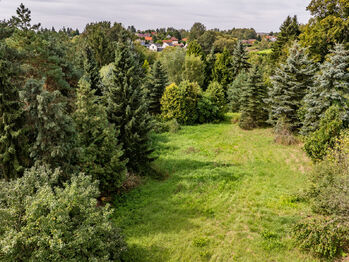 Prodej pozemku 3525 m², Kamenice