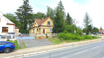 pohled z ulice - Prodej domu 167 m², Plzeň