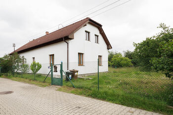 Prodej domu 103 m², Drahelčice