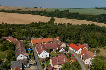 Prodej domu 168 m², Lašovice