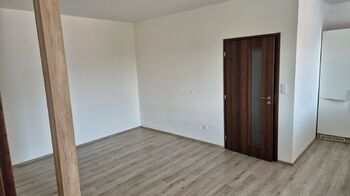 Pronájem bytu 2+kk v osobním vlastnictví 48 m², Rostoklaty