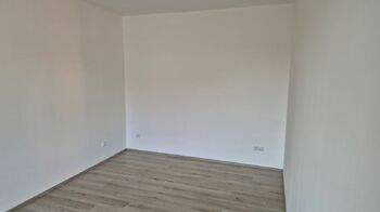 Pronájem bytu 2+kk v osobním vlastnictví 48 m², Rostoklaty