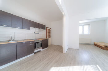 Prodej domu 463 m², Šternberk