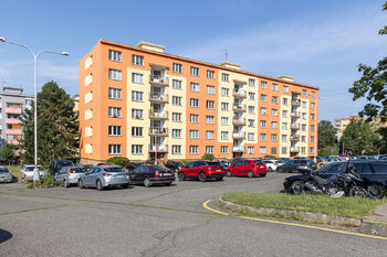 Prodej bytu 3+1 v osobním vlastnictví 63 m², Praha 4 - Kamýk