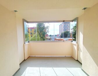 Lodžie - Pronájem bytu 2+1 v osobním vlastnictví 56 m², Karviná