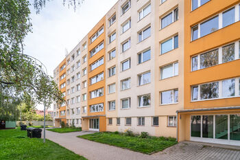 Prodej bytu 2+kk v družstevním vlastnictví 47 m², Praha 10 - Uhříněves