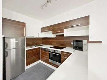 Pronájem bytu 2+kk v osobním vlastnictví 63 m², České Budějovice