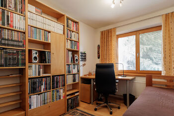 Prodej domu 280 m², Hostivice