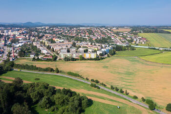 Prodej pozemku 26982 m², Benešov