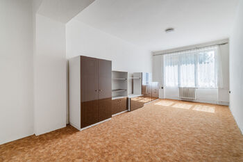 Prodej bytu 3+1 v osobním vlastnictví 63 m², Karlovy Vary