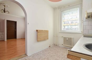 Prodej bytu 2+1 v osobním vlastnictví 44 m², Praha 5 - Radotín