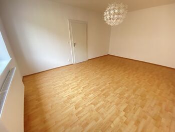 Pronájem bytu 2+1 v osobním vlastnictví 77 m², Plzeň