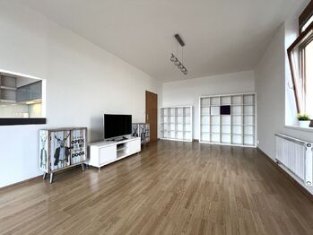 Pronájem bytu 3+kk v osobním vlastnictví 97 m², Praha 9 - Prosek