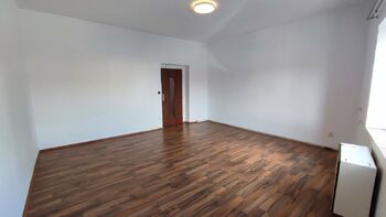 Pronájem bytu 1+1 v osobním vlastnictví 50 m², Chabařovice