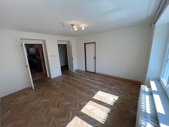 Pronájem bytu 2+1 v družstevním vlastnictví 56 m², Praha 5 - Košíře