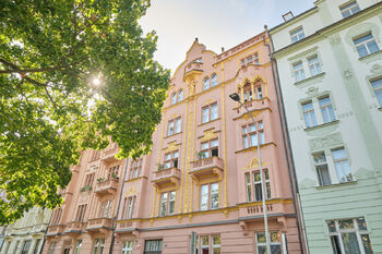 Pronájem bytu 2+1 v osobním vlastnictví 52 m², Praha 2 - Vinohrady