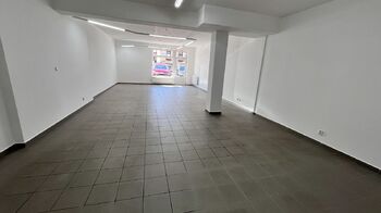 Pronájem obchodních prostor 85 m², Pelhřimov