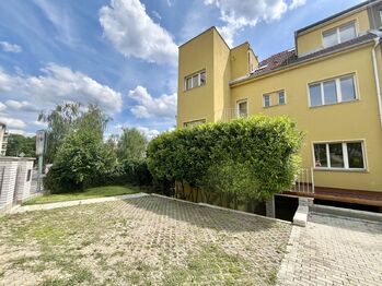 Pronájem bytu 2+1 v osobním vlastnictví 60 m², Praha 6 - Břevnov