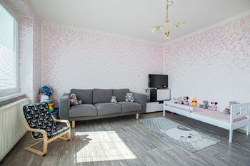 Pokoj II. - Prodej bytu 4+1 v osobním vlastnictví 79 m², Roudnice nad Labem