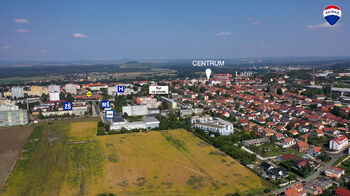 Okolí domu - Prodej bytu 4+1 v osobním vlastnictví 79 m², Roudnice nad Labem