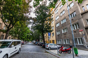 Prodej bytu 2+kk v osobním vlastnictví 53 m², Praha 6 - Bubeneč