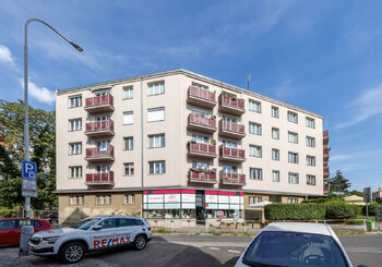 Dům - Pronájem bytu 3+1 v osobním vlastnictví 83 m², Praha 4 - Podolí