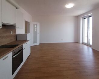 Pronájem bytu 2+kk v družstevním vlastnictví 51 m², Svitavy