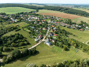 Prodej pozemku 3731 m², Bělov