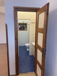 Pronájem obchodních prostor 30 m², Český Brod