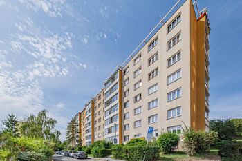 Prodej bytu 2+kk v osobním vlastnictví 43 m², Praha 10 - Vršovice