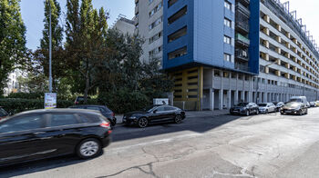 Prodej bytu atypický v osobním vlastnictví 124 m², Wien