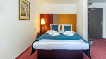 Prodej hotelu 750 m², Mařenice