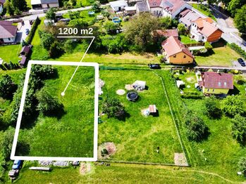 Prodej pozemku 1200 m², Třebsko