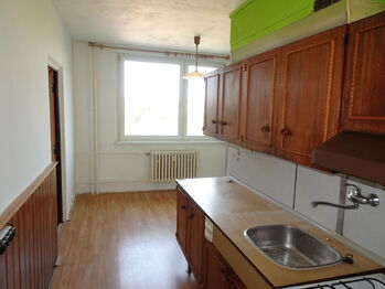 Prodej bytu 3+1 v osobním vlastnictví 75 m², Znojmo