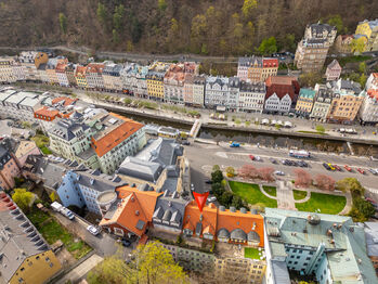 Prodej obchodních prostor 87 m², Karlovy Vary